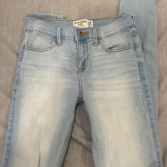 abercrombie kids Other - Girls Super Skinny Light Wash Slim Abercrombie Jeans